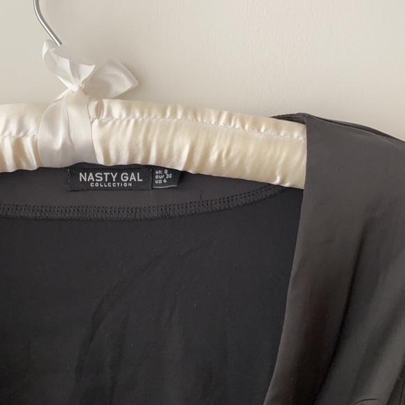 Little black dress - Picture 3 of 5